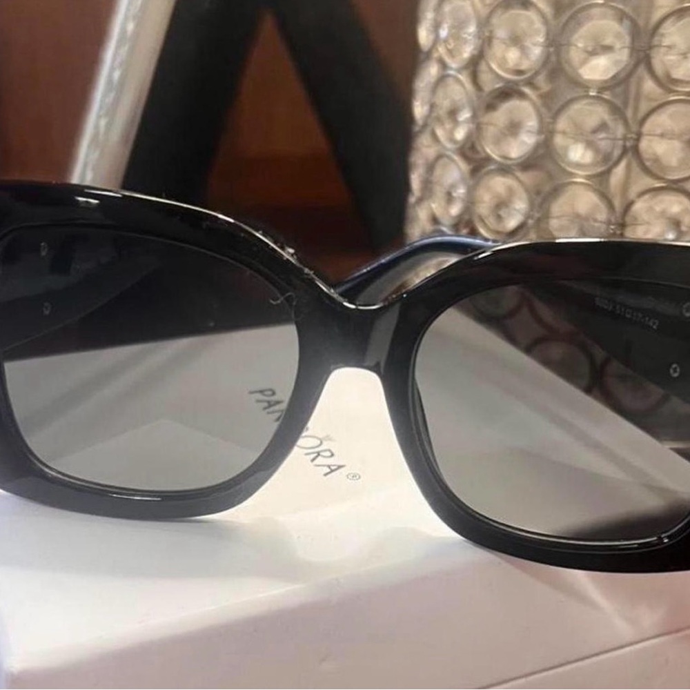 CHANEL Black Sunglasses with Gold Accents - Picture 2 of 6